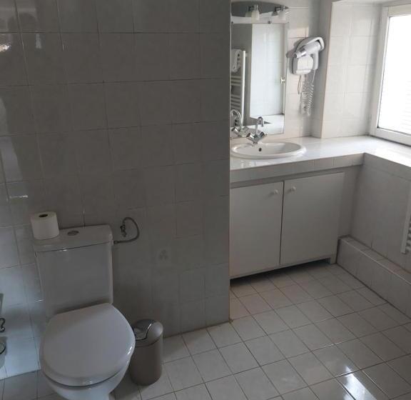 مبيت وإفطار La Table Du Pic