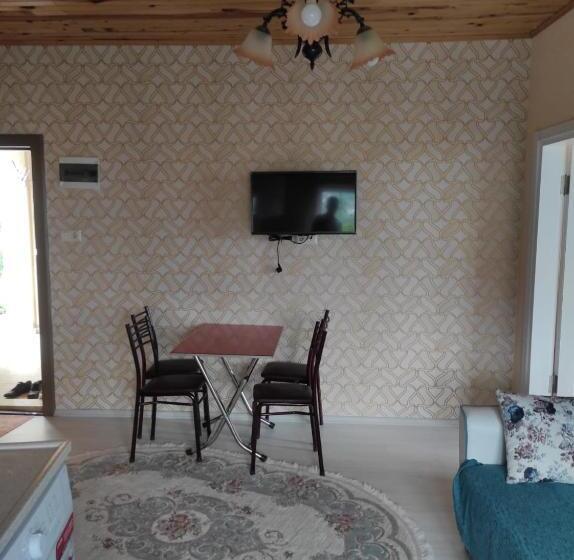 住宿加早餐 Mahura Garden Bungalove