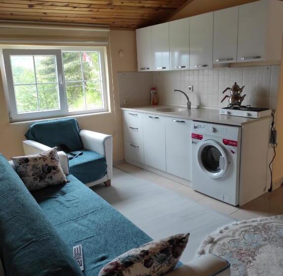 住宿加早餐 Mahura Garden Bungalove