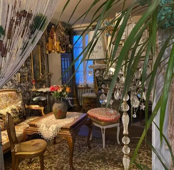 Bed & Breakfast Pixie Poï