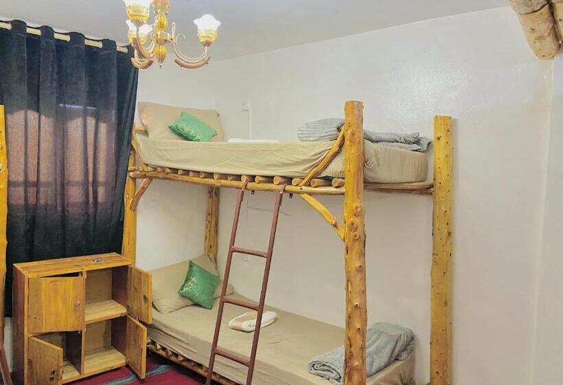 مبيت وإفطار Tizaou Guest House