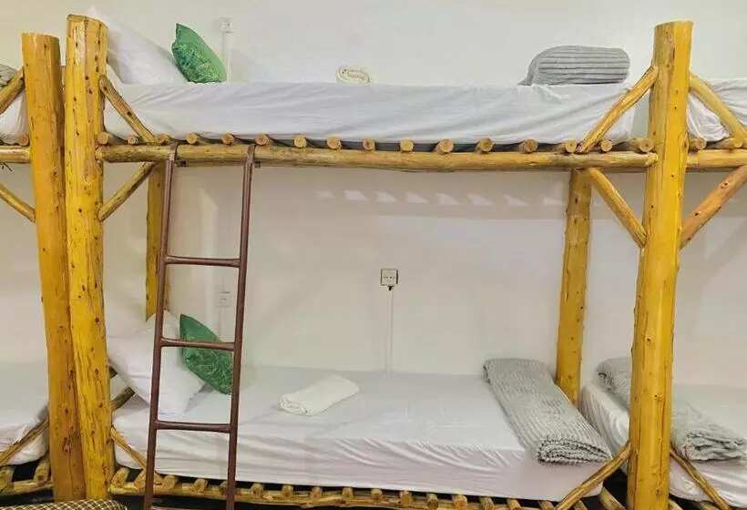 Aamiaismajoitus (B&B) Tizaou Guest House