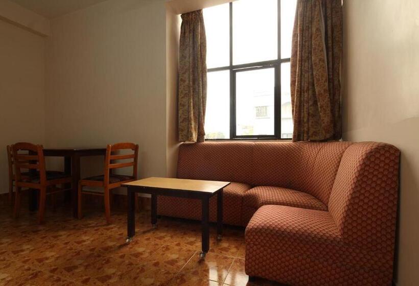 בית מלון כפרי Agarwal S Residency