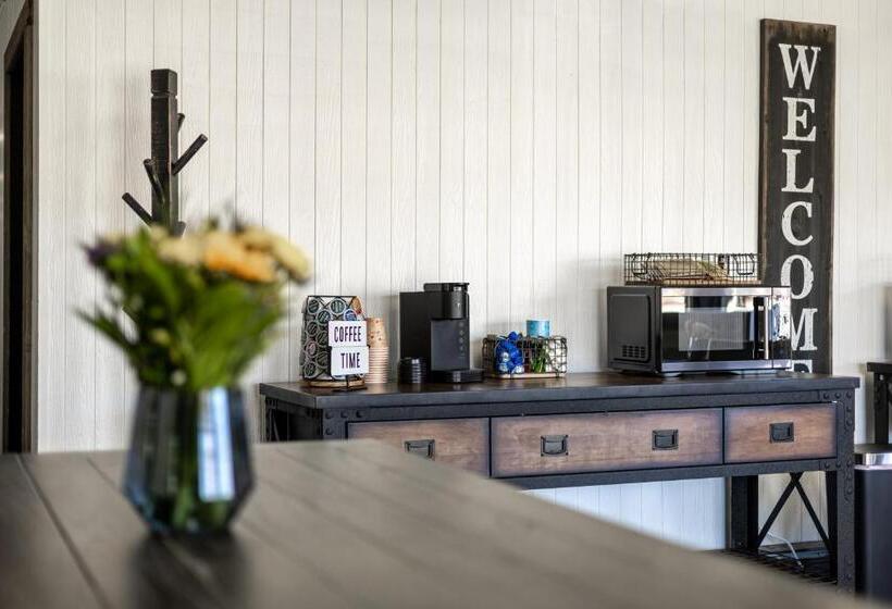 酒店 Copperhead Lodge