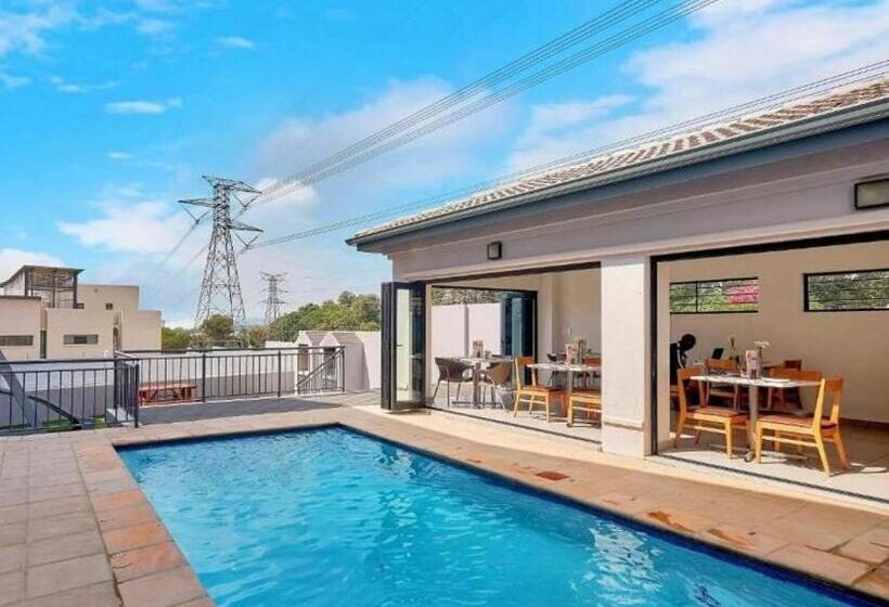 فندق Deep Thinkers Property