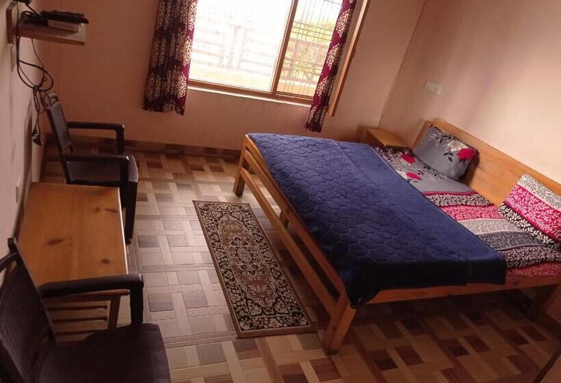 בית מלון כפרי Him Valley