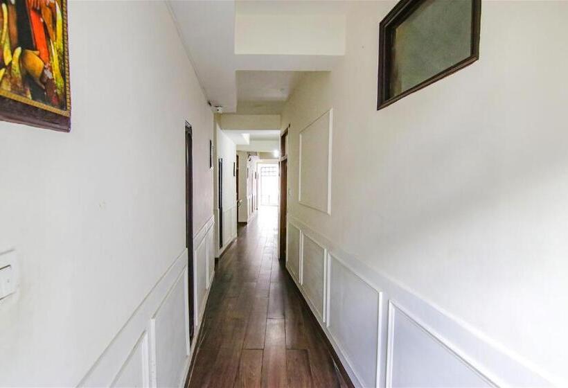 בית מלון כפרי New Ocean Manali !! Near Mall Road