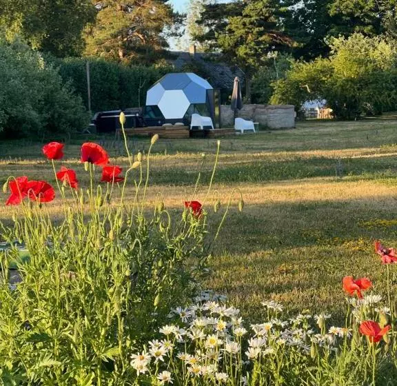 هتل 15 Minutit Haapsalust, ööbimine Klaaskuplis