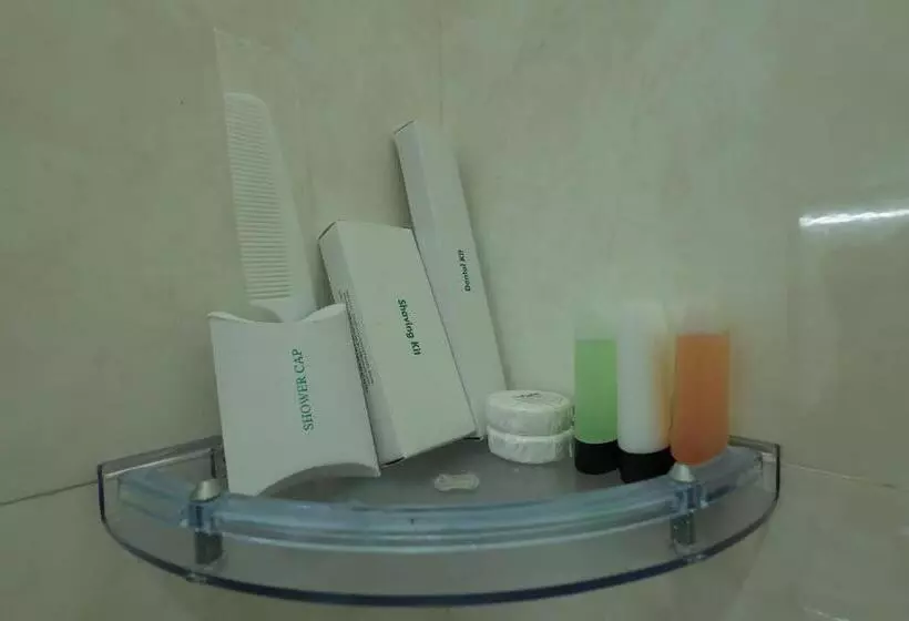 Hotelli Royal Beach Service Apartment