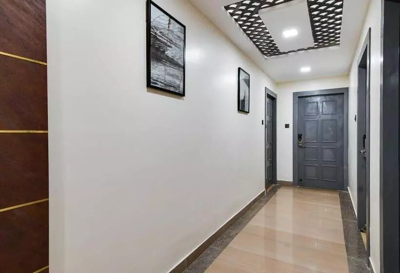 ホテル Super Townhouse Oak Sayhallo Ecstasy