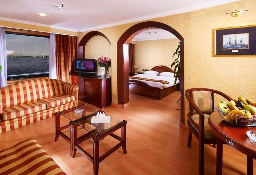 هتل Upper Sky Tours 5 Stars Nile Cruises Sailing From Luxor To Aswan Every Saturday & Monday For 4 Night