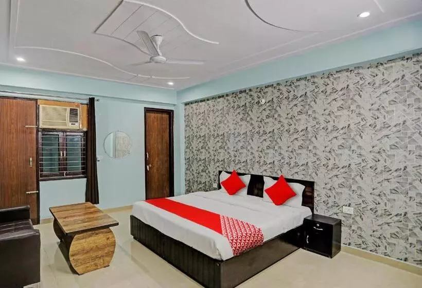 Oyo Flagship Hotel Umen