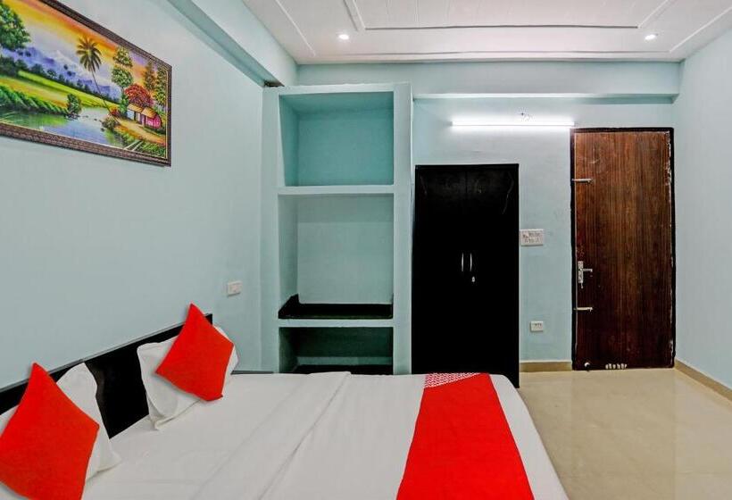 Oyo Flagship Hotel Umen