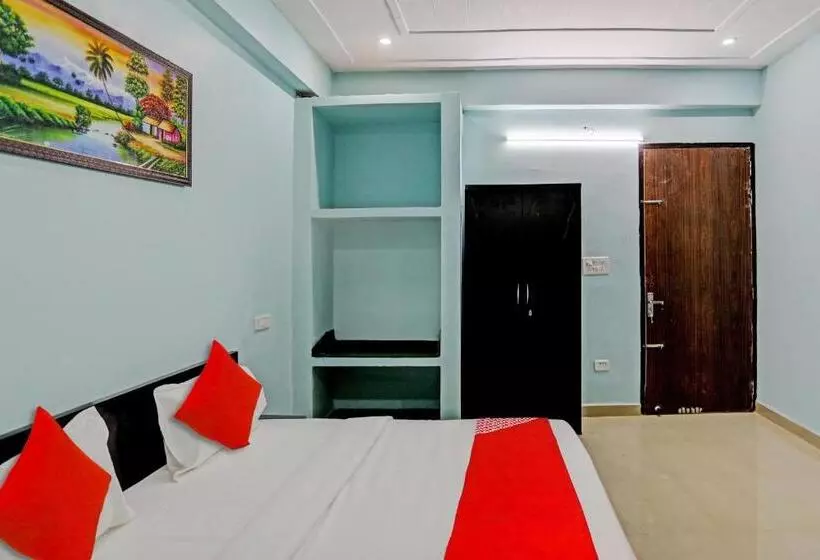 Oyo Flagship Hotel Umen