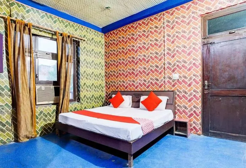 Oyo Hotel Sangam
