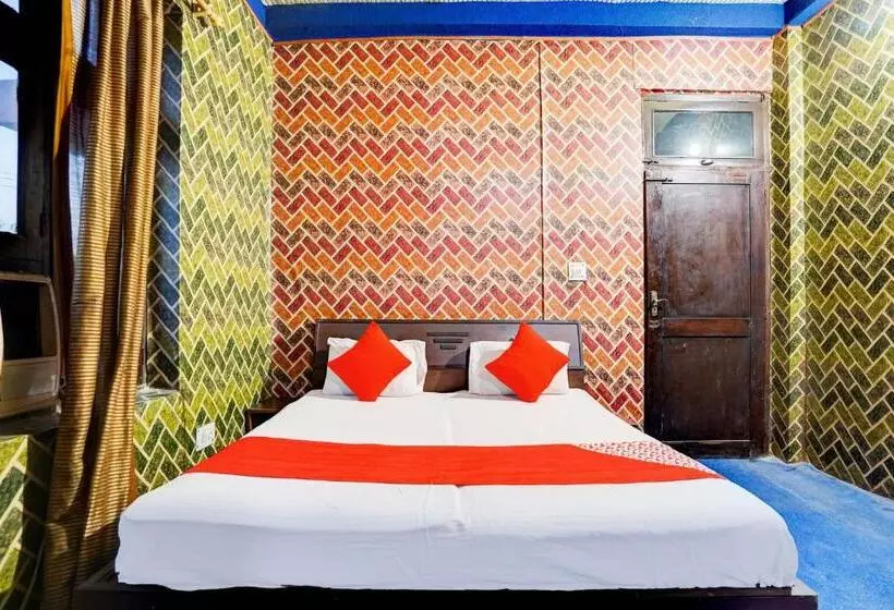 Oyo Hotel Sangam