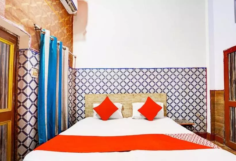 Oyo Hotel Sangam