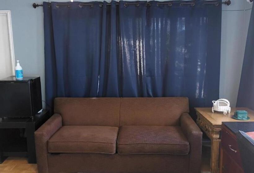 ペンション Elegant Suite