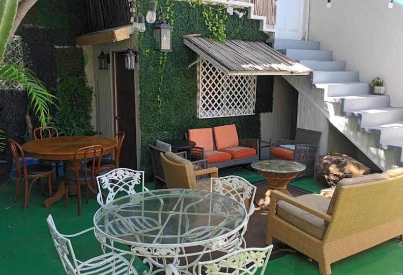 ペンション Elegant Suite