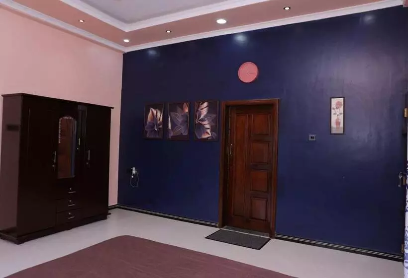 ペンション Hajiz Palace