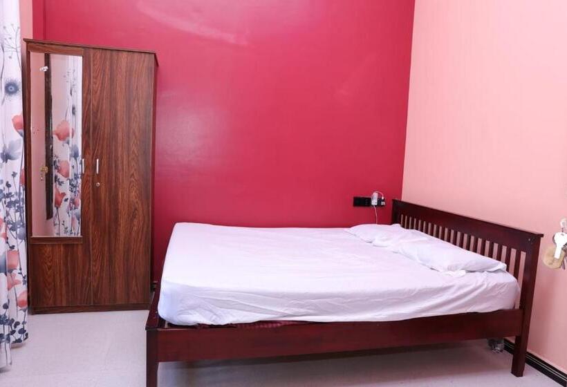 بنسيون Hajiz Palace