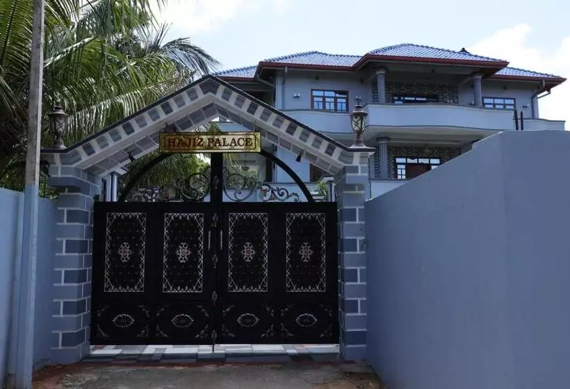 ペンション Hajiz Palace