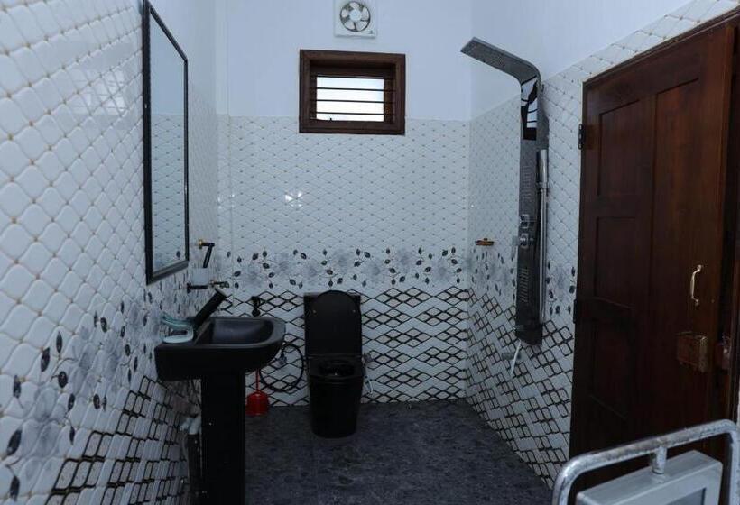 بنسيون Hajiz Palace