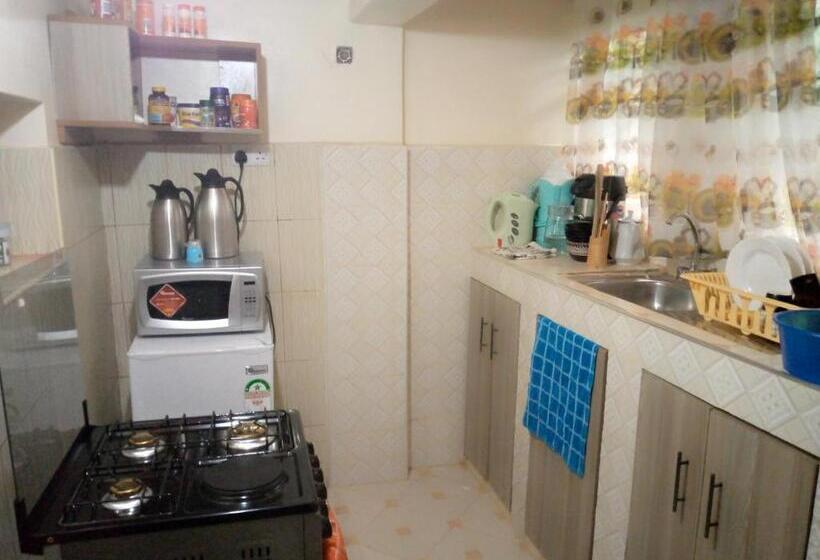 پانسیون Pelia Rose Guesthouse