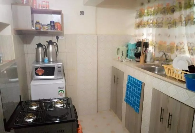 پانسیون Pelia Rose Guesthouse