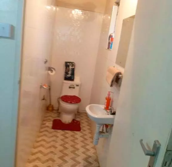 پانسیون Pelia Rose Guesthouse