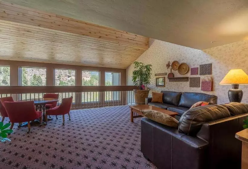 New Tamarron Lodge Unit Amazing Views And 10 Miles To Purgatory!