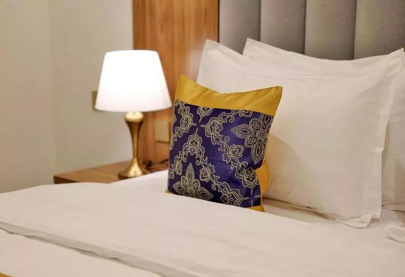 فندق الزوين   Alzuwain