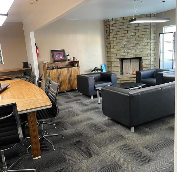 فندق صغير Humble Abode At El Monte