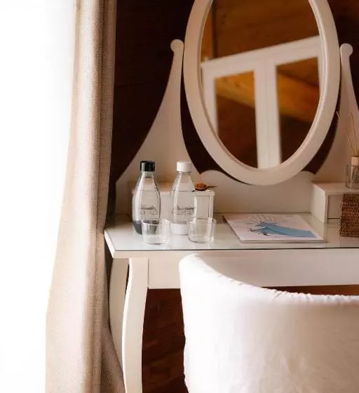 ベッドアンドブレックファースト Chambres Et Table D Hôtes Au Chalet Datcha