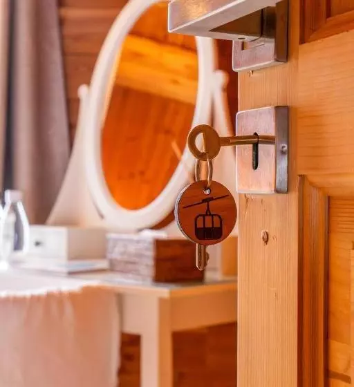 ベッドアンドブレックファースト Chambres Et Table D Hôtes Au Chalet Datcha