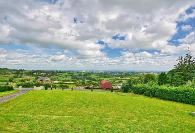 Aamiaismajoitus (B&B) Mountain View Kingscourt
