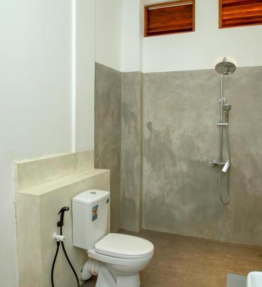 مبيت وإفطار Savindra Villa