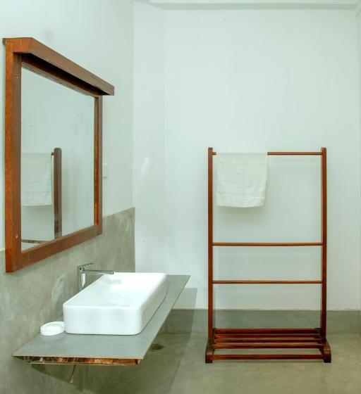 مبيت وإفطار Savindra Villa