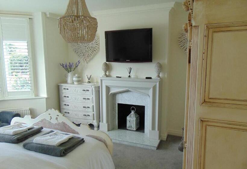 تختخواب و صبحانه Whitstable Lets