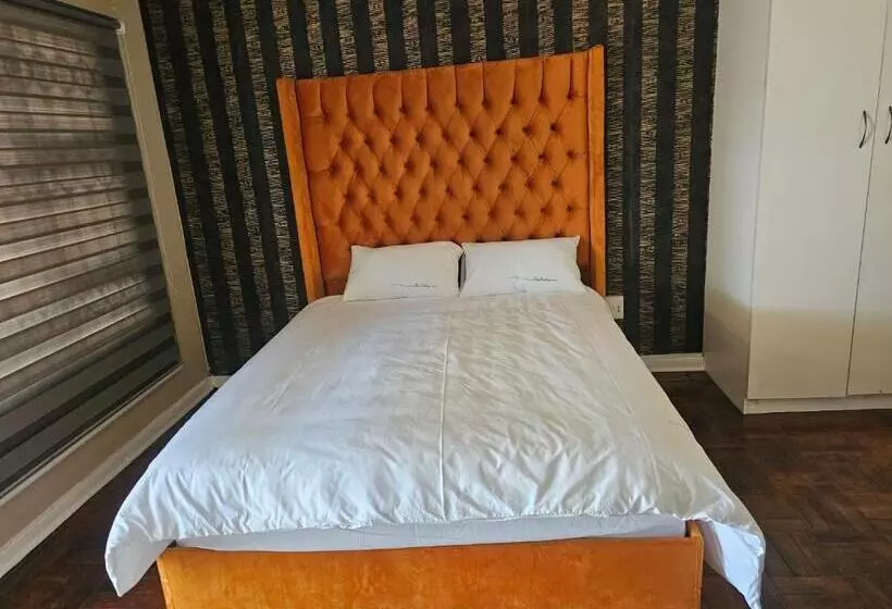 Aamiaismajoitus (B&B) Yello Guest House Ce2