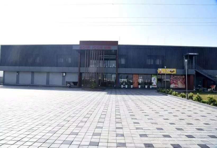 ホテル Icon Inn