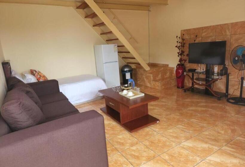 בית מלון כפרי Lily Park Themepark