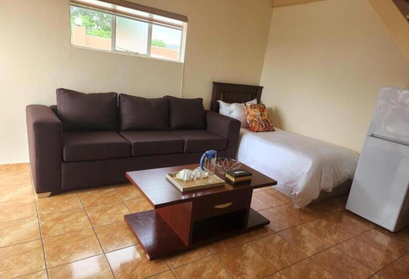 בית מלון כפרי Lily Park Themepark