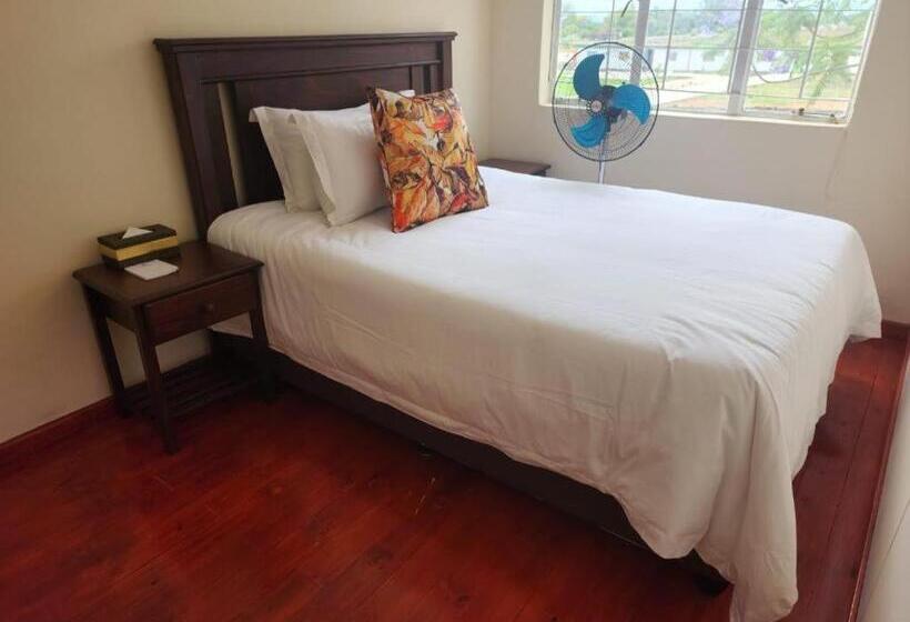 בית מלון כפרי Lily Park Themepark