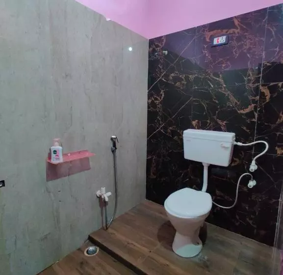 ホテル Oyo Radha Mohan Inn