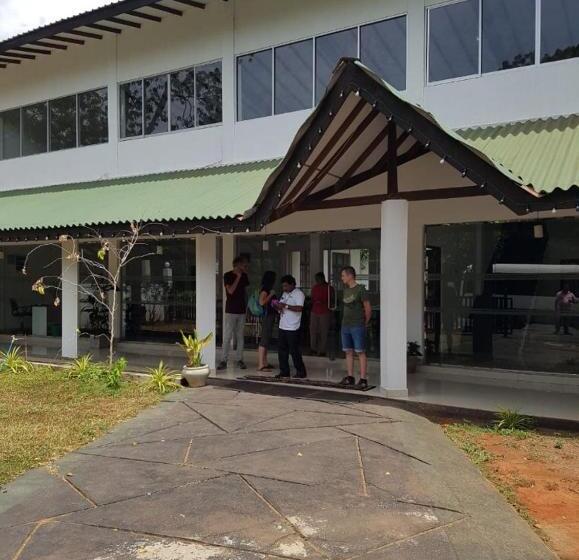 Отель Panchawasa