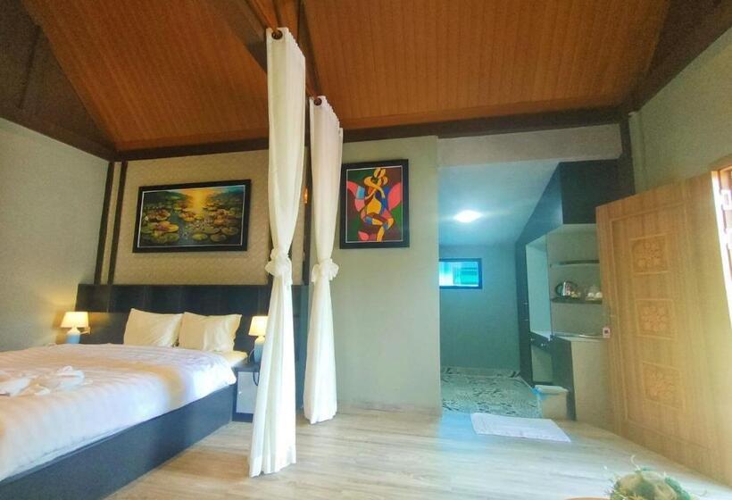 בית מלון כפרי Ptes Lory