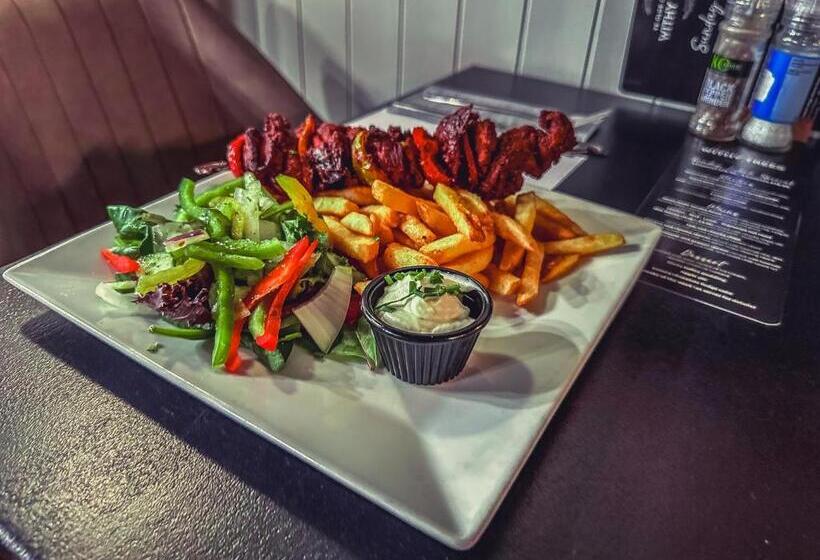 בית מלון כפרי Ye Olde Original Withy Trees