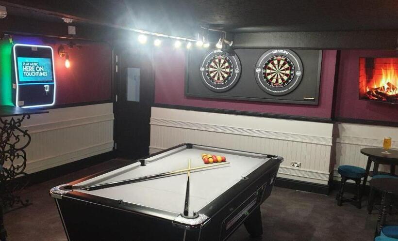 בית מלון כפרי Ye Olde Original Withy Trees