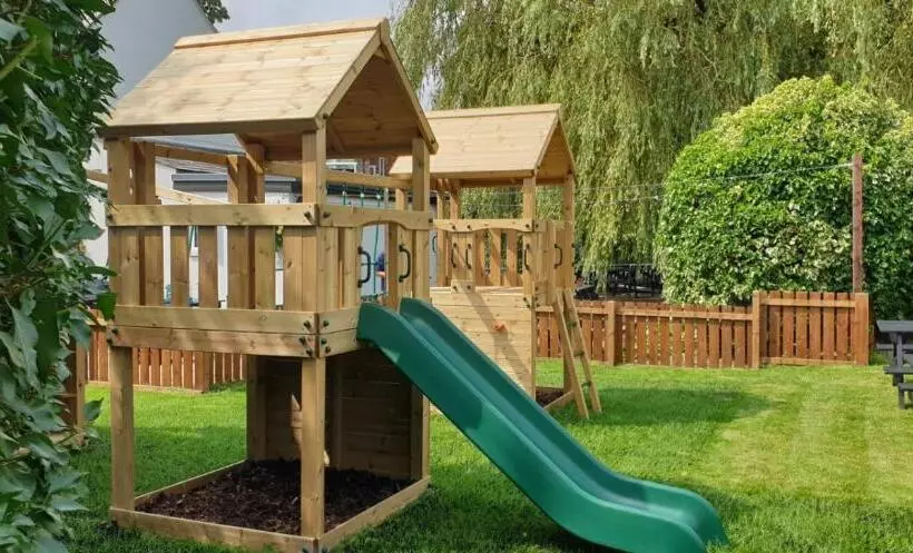 ホテル Ye Olde Original Withy Trees